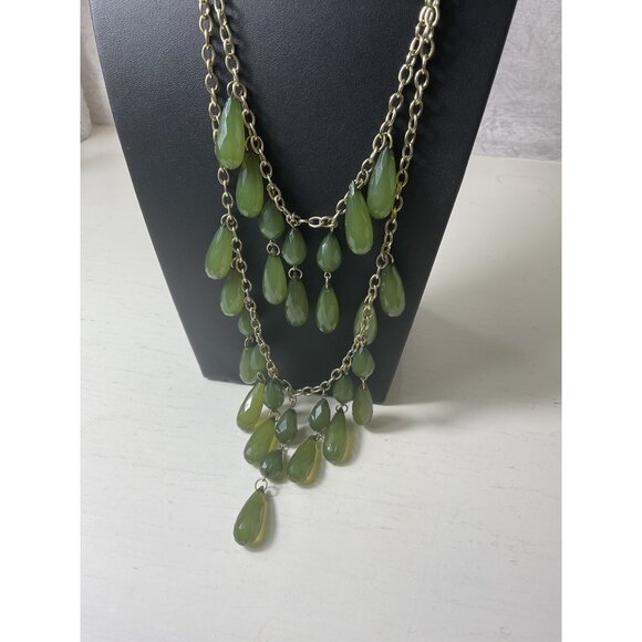 Green Teardrop Bead Layered Statement Necklace Gold Chain Adjustable - Picture 2 of 3